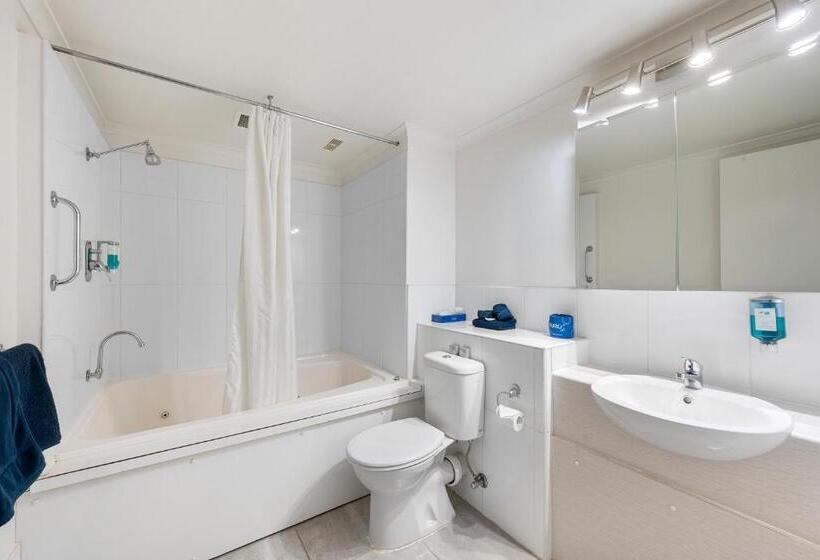 Семейный Номер, The River Boat Hotel   Echuca