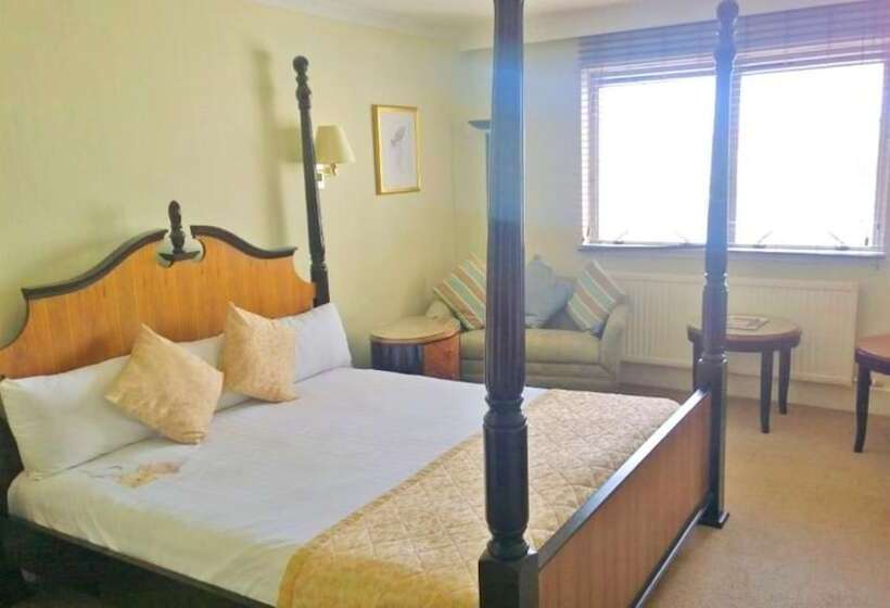 اتاق اجرایی, Britannia Hotel Aberdeen