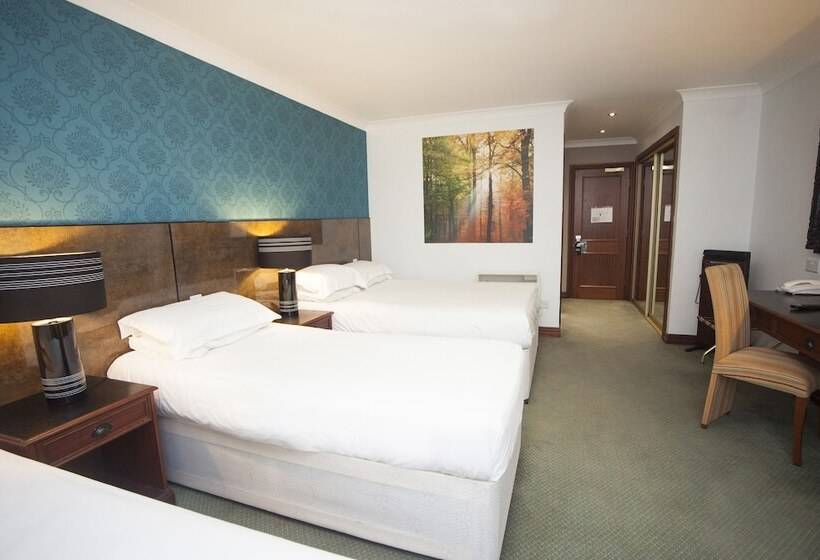 Семейный Номер, The Victoria Hotel Manchester By Compass Hospitality