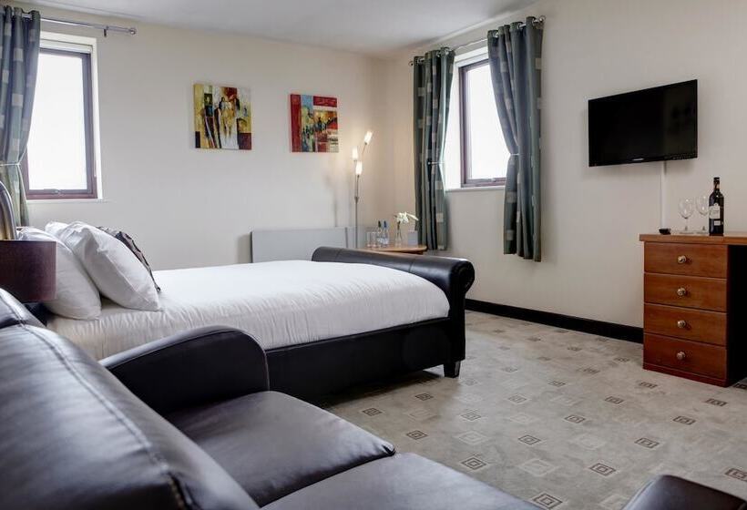 سوییت, St Pierre, Sure Hotel Collection By Best Western