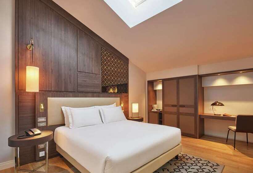 اتاق خانوادگی, Hilton London Croydon