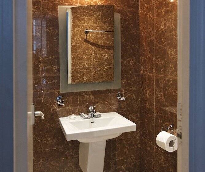 اتاق استاندارد, Linden House