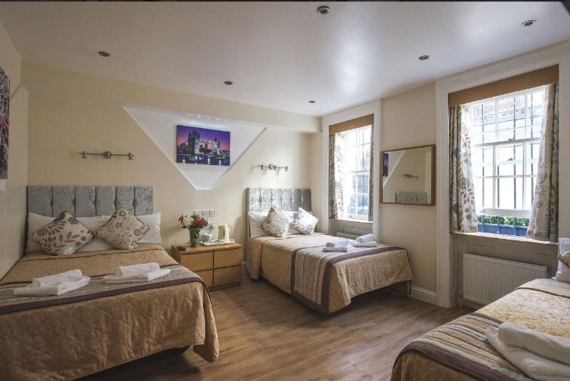 اتاق خانوادگی, Linden House