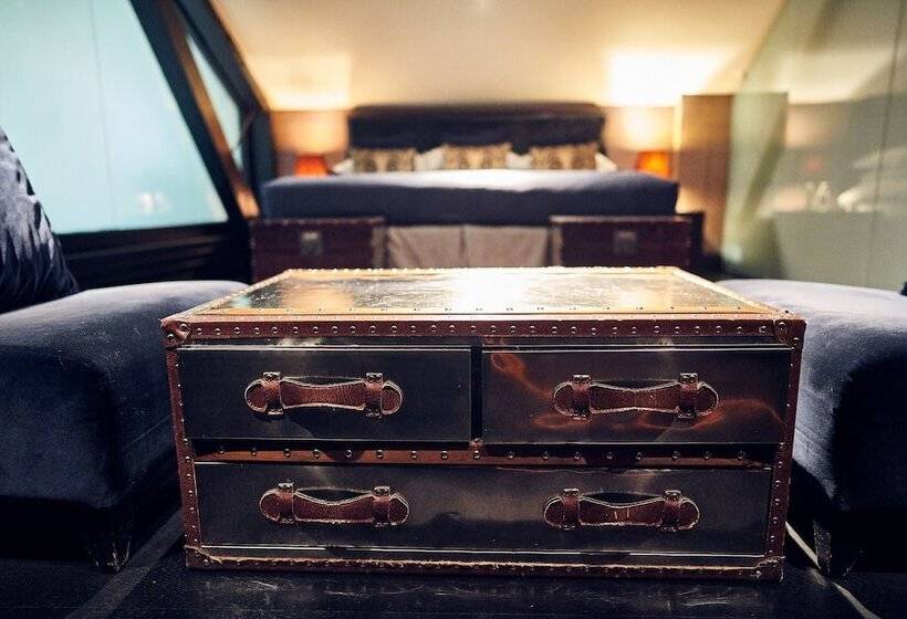Люкс, Malmaison Belfast