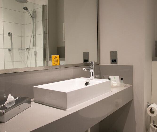 Люкс, Holiday Inn London Shepperton, An Ihg