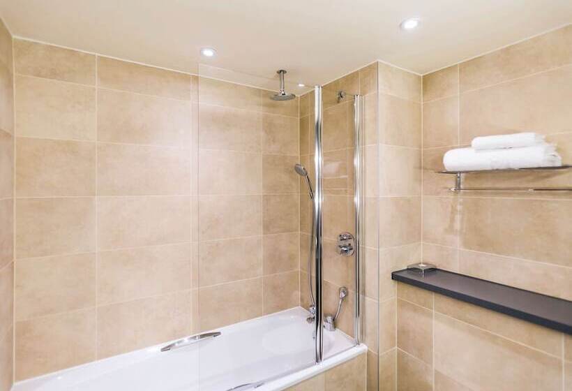 Классический Номер, Mercure Dartford Brands Hatch Hotel & Spa