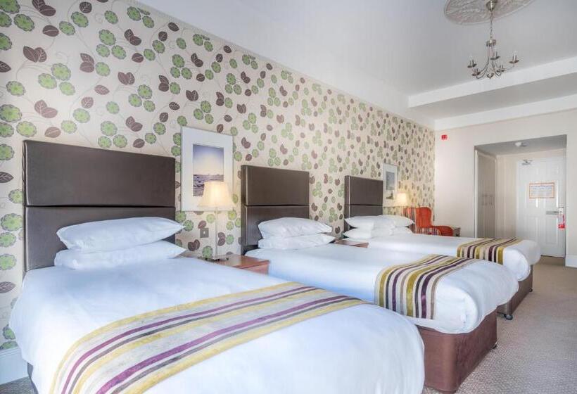Семейный Номер, Queens Hotel & Spa