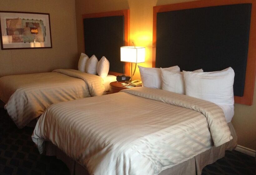 اتاق استاندارد با 2 تخت دوبل, Executive Hotel Vancouver Airport