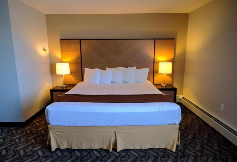 キングサイズベッドのスイートルーム, Days Inn By Wyndham Airdrie