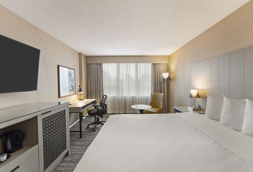 اتاق لوکس, Executive Hotel Vancouver Airport
