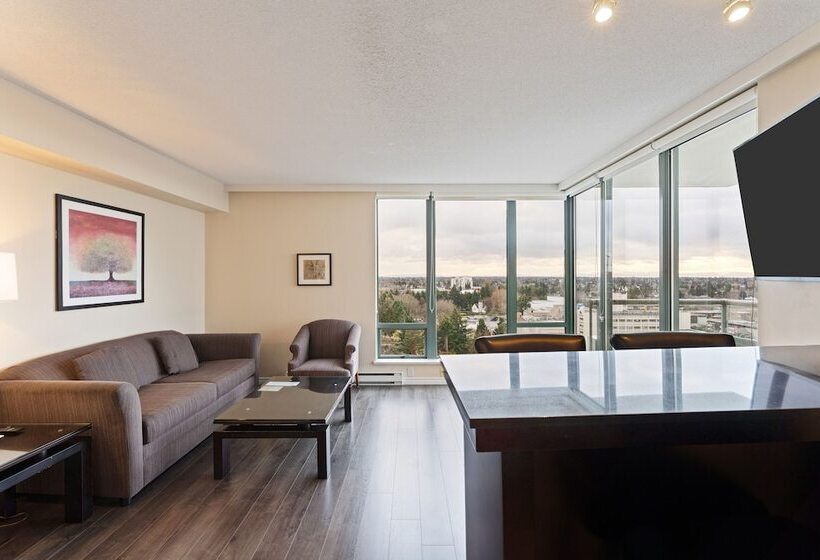 سوییت, Executive Hotel Vancouver Airport
