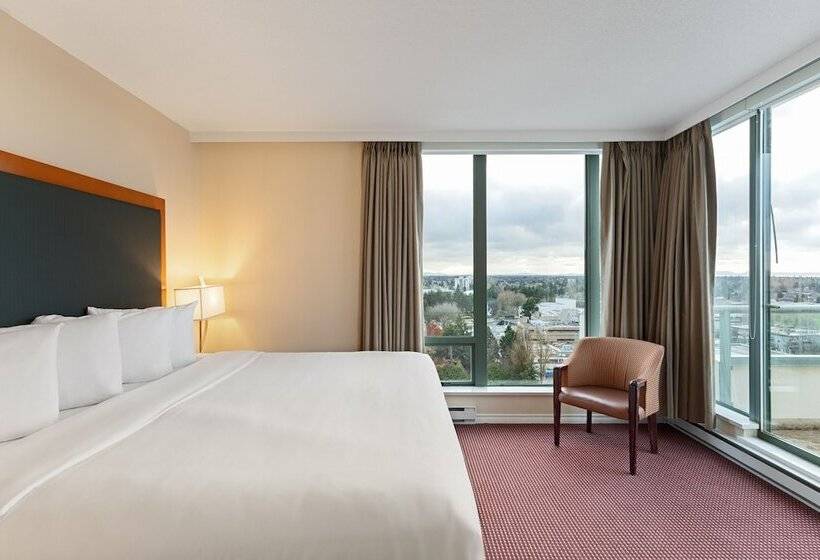سوییت, Executive Hotel Vancouver Airport