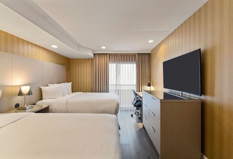 اتاق استاندارد, Executive Hotel Vancouver Airport