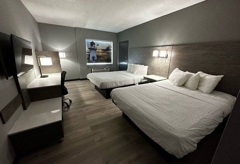 带2个双人床的标准工作室, Days Inn & Suites By Wyndham Summerside