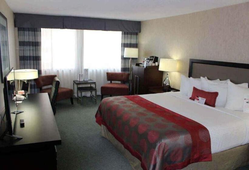 Номер Стандарт, Ramada Plaza By Wyndham Regina Downtown