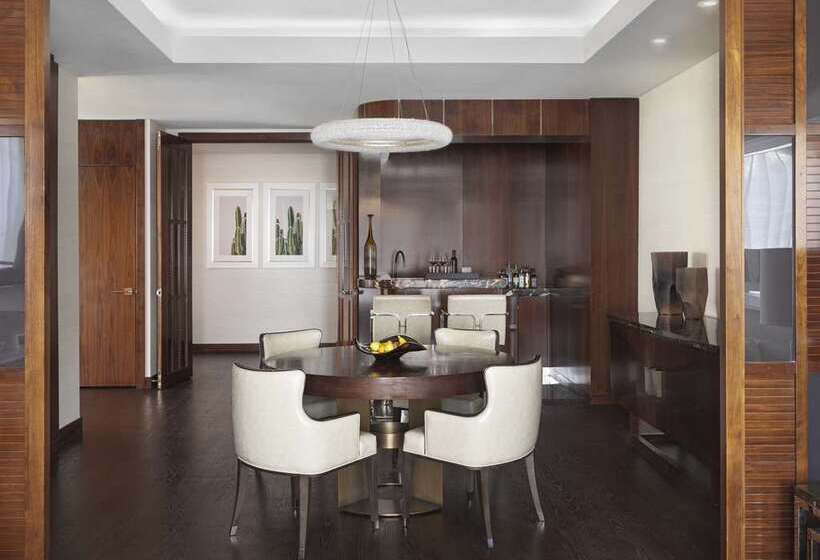 デラックススイート, Hilton Vancouver Downtown