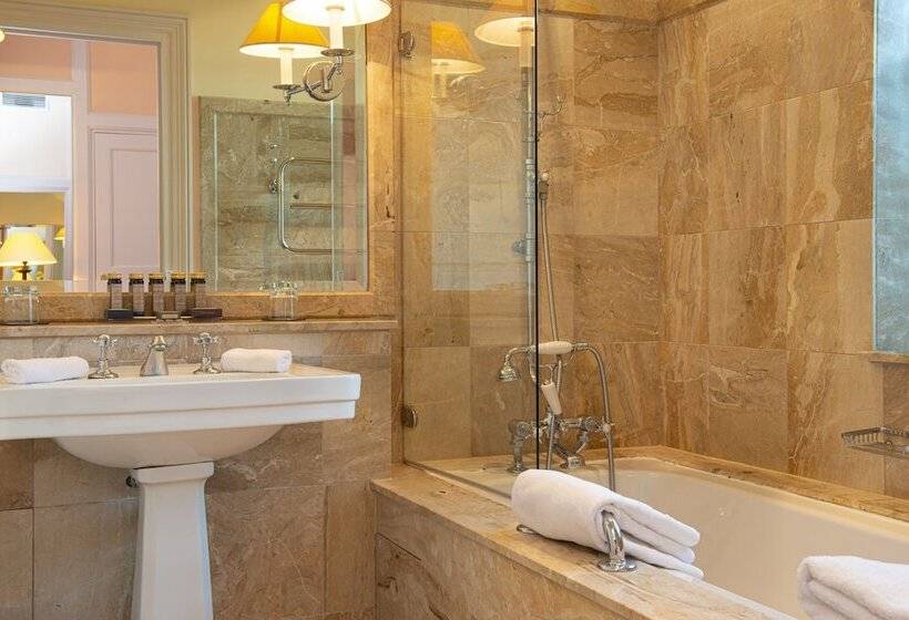 اتاق خانوادگی, De La Cité & Spa Mgallery