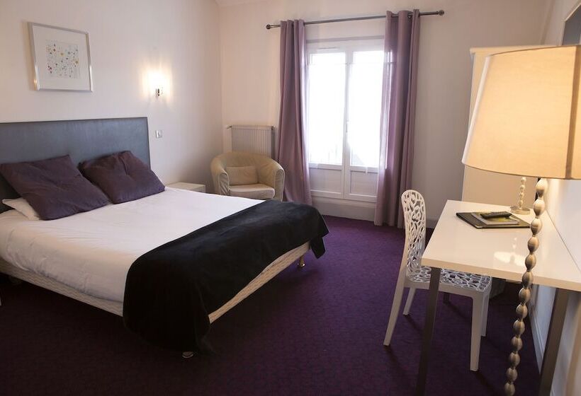 Номер Стандарт, Logis Hotel Le Cerf
