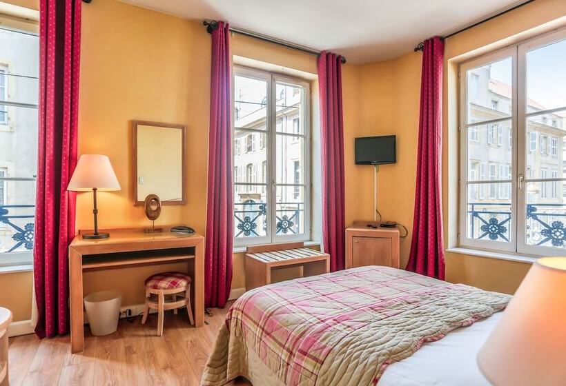 اتاق سوپریور, Hôtel Du Théâtre Centre Historique Parking Souterrain Gratuit