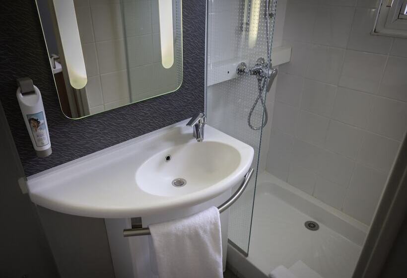 스탠다드 룸, Ibis Lorient Centre Gare