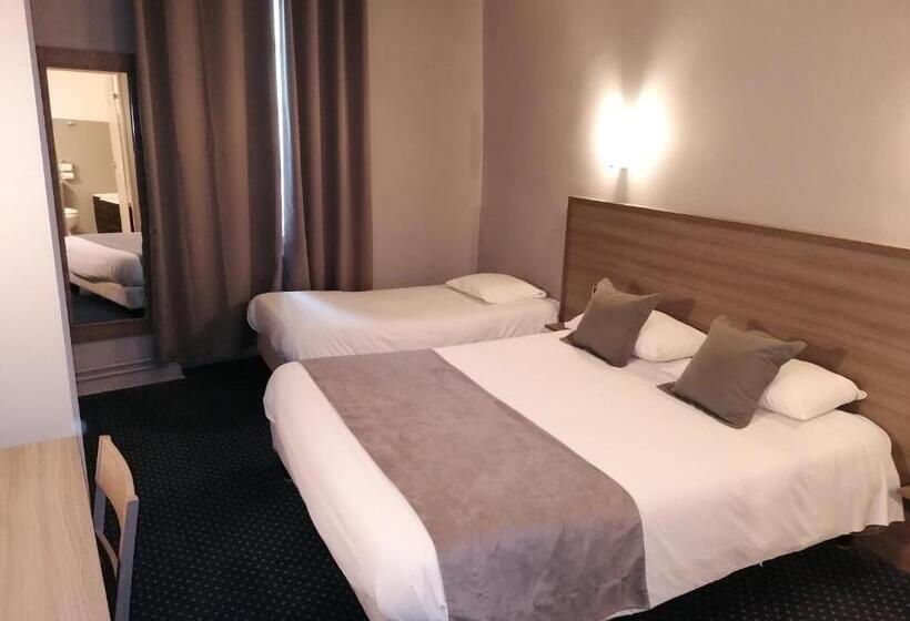 اتاق استاندارد سه نفره, Logis Hôtel Saint Jacques