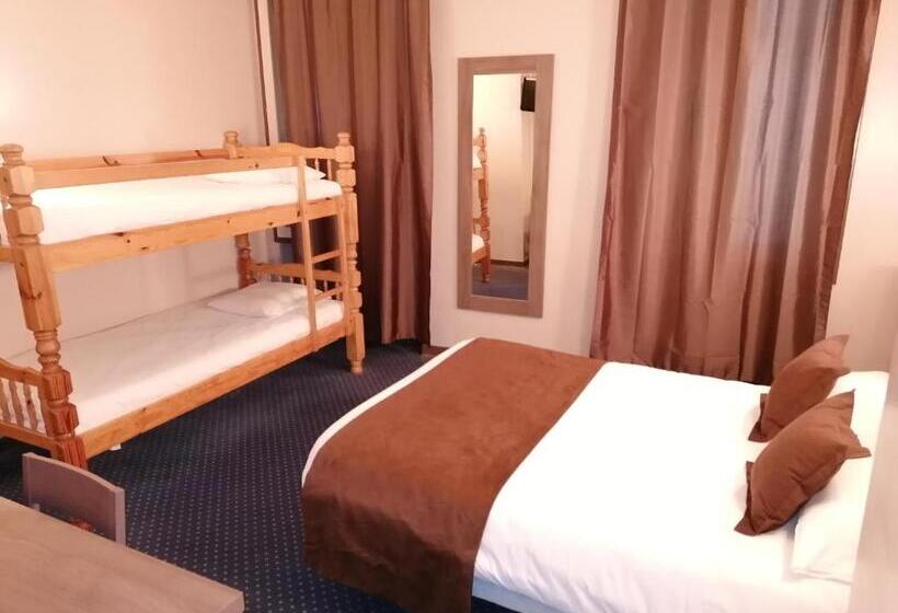 اتاق استاندارد سه نفره, Logis Hôtel Saint Jacques