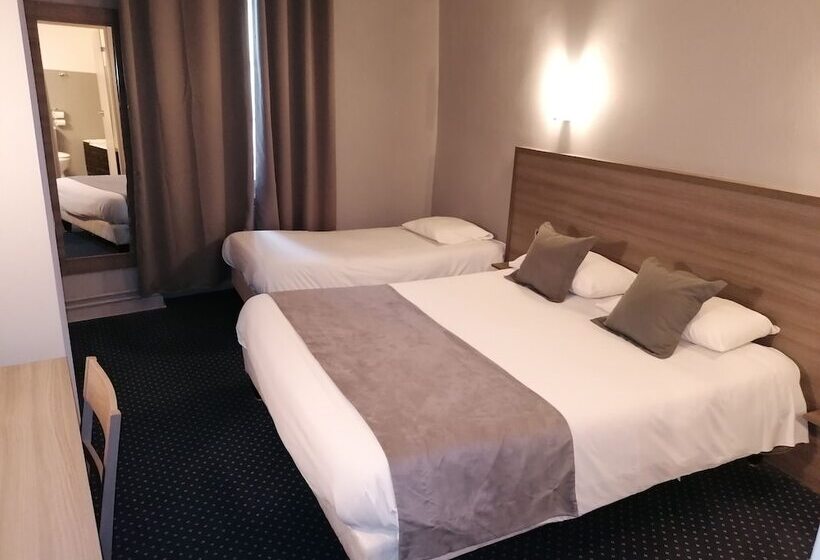 اتاق استاندارد سه نفره, Logis Hôtel Saint Jacques