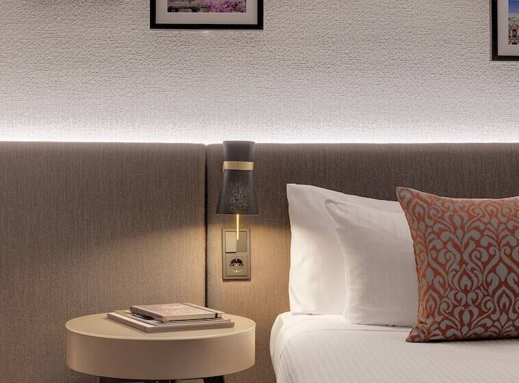 高级套房, Bilderberg Bellevue Hotel Dresden