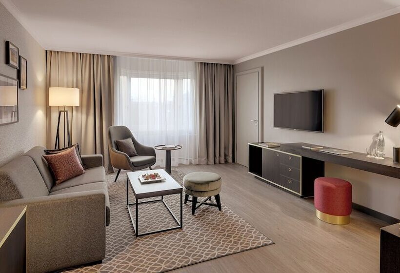 高级套房, Bilderberg Bellevue Hotel Dresden