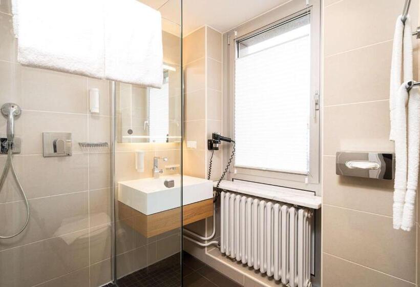 Номер Стандарт, Elaya Hotel Hannover City