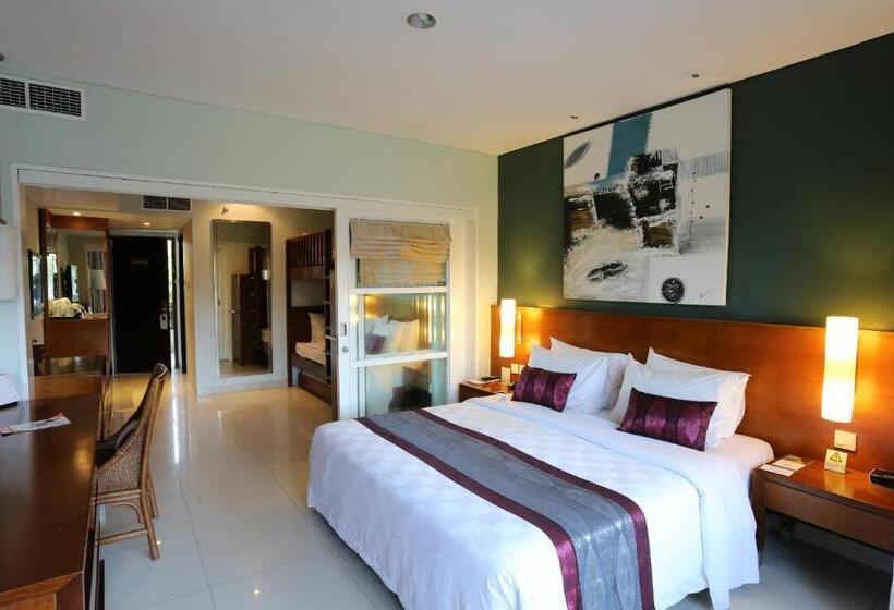 استودیو خانوادگی, Bali Dynasty Resort