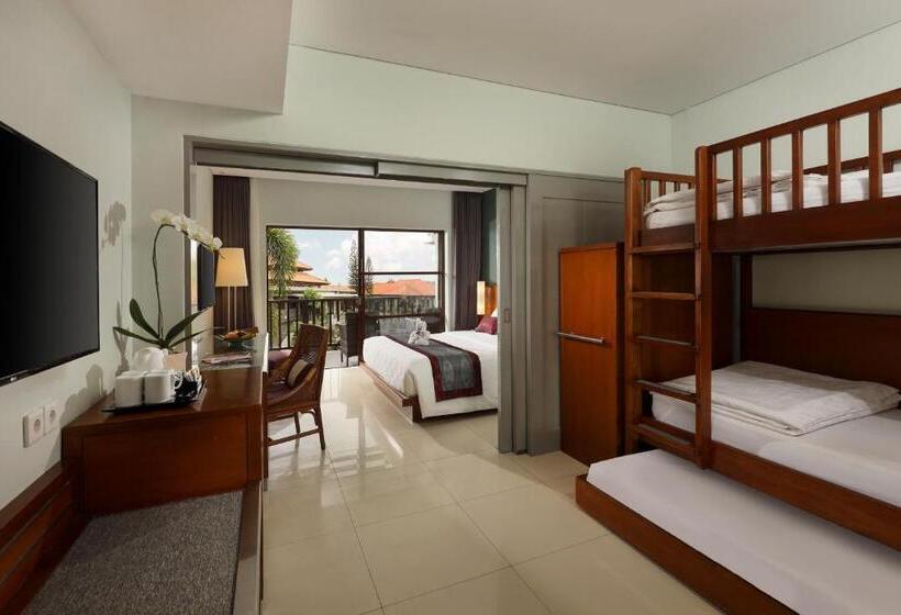 استودیو خانوادگی, Bali Dynasty Resort