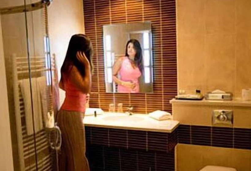 Семейный Номер, Hillgrove Hotel, Leisure & Spa