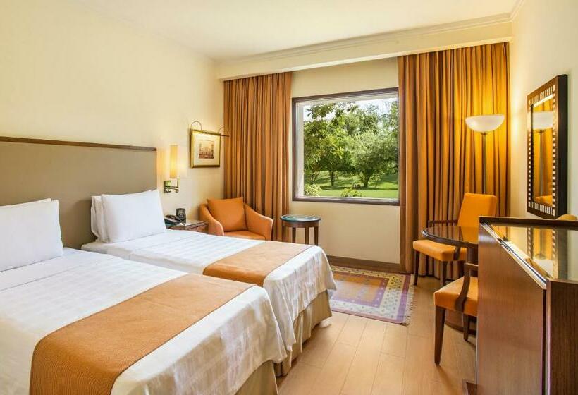 Chambre Deluxe Vue Jardin, Trident Agra