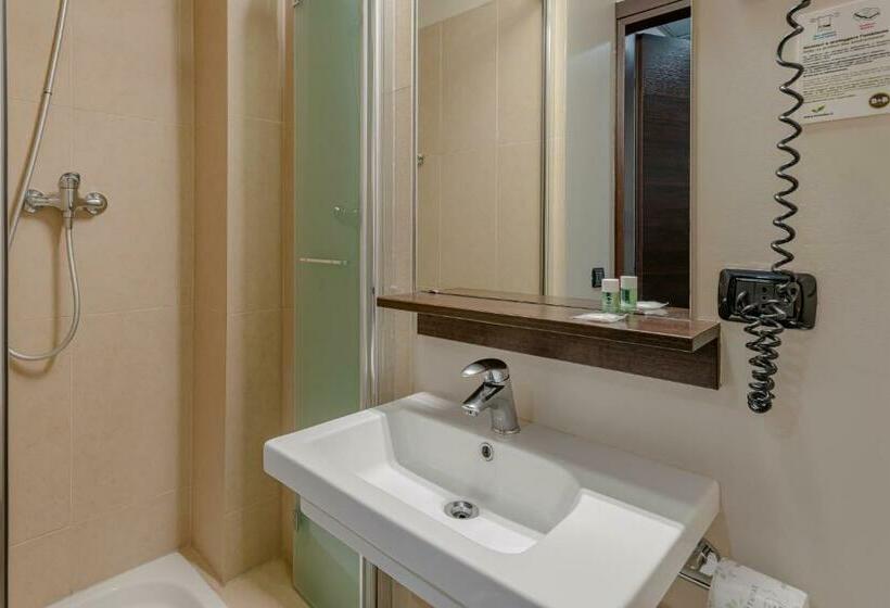 اتاق استاندارد, B&b Hotel Firenze City Center