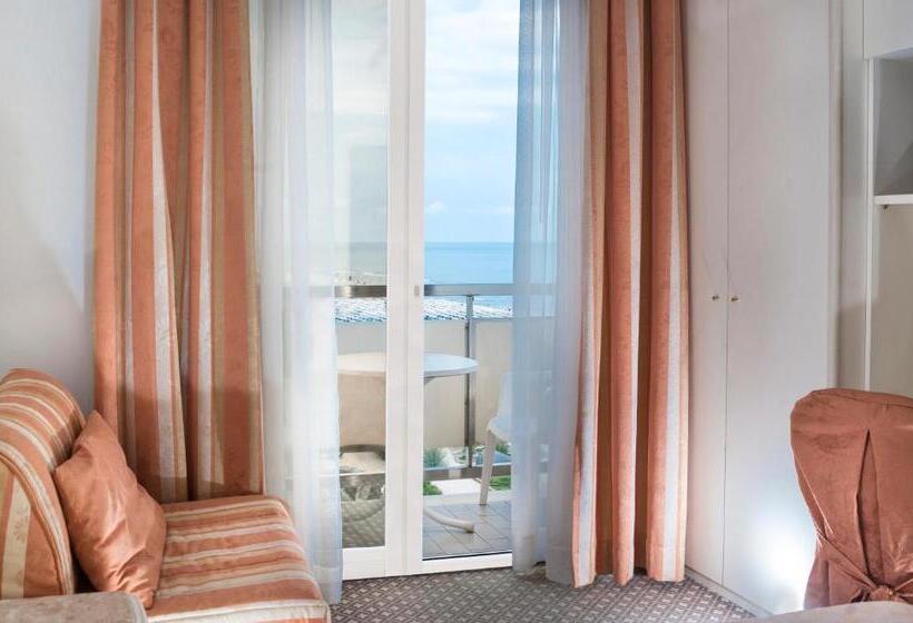 Deluxe Kamer met Uitzicht op Zee en Balkon, Acapulco