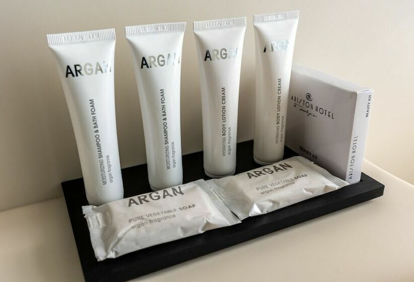 اتاق استاندارد یک نفره, Ariston