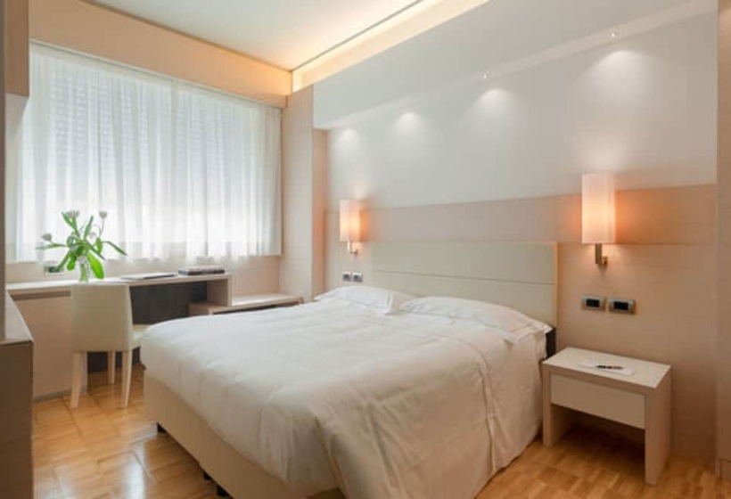 اتاق استاندارد, Ariston