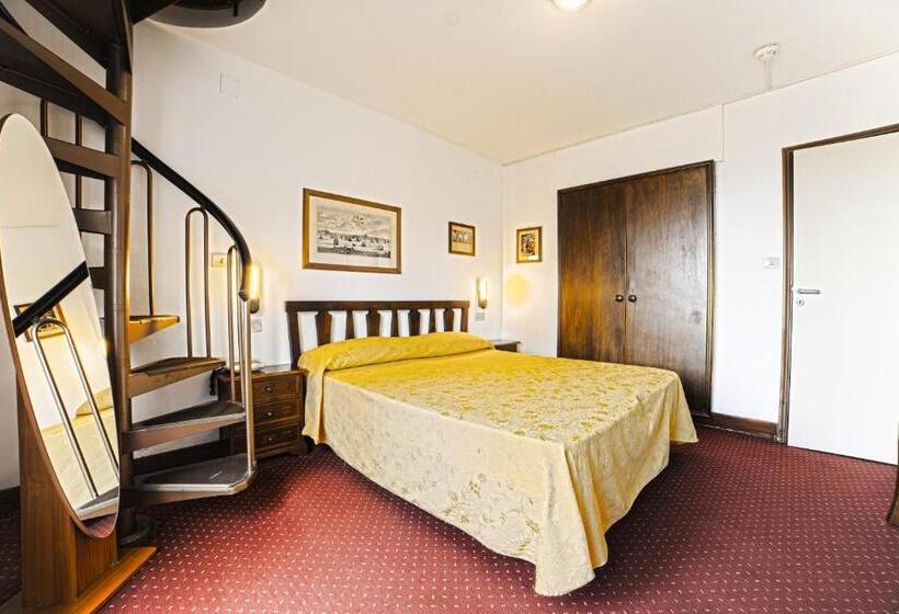 Номер Стандарт с Балконом, Grand Hotel Siva   Adults Only
