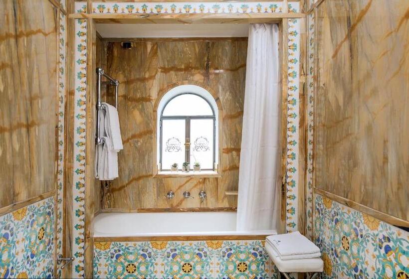 Deluxe Suite Sea View, Palazzo Murat