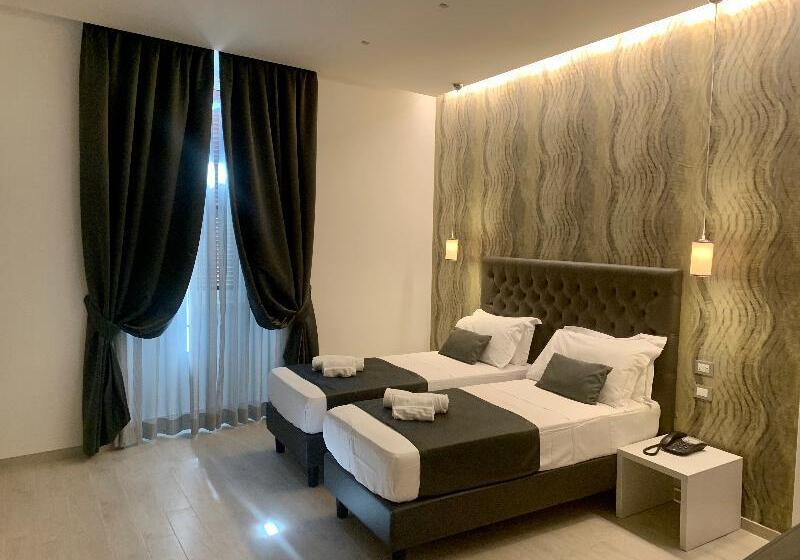 اتاق سوپریور سه تخته, Patria