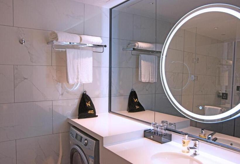 اتاق استاندارد با چشم‌انداز باغ, La Yarda Hotel Guangzhou