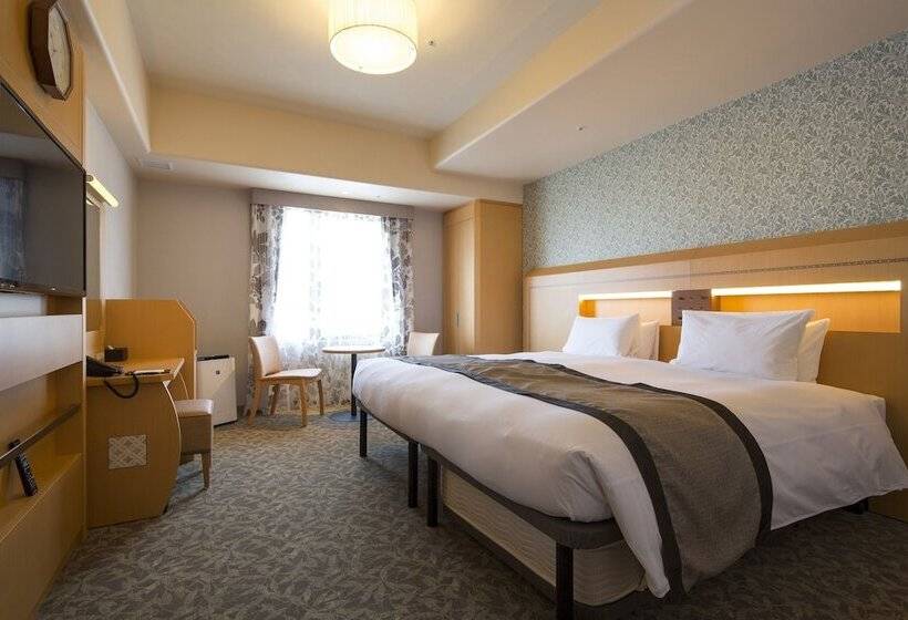 스탠다드 룸 킹사이즈 침대, Monterey Kobe