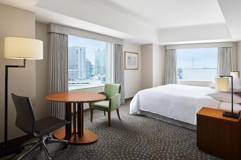 스탠다드 룸 킹사이즈 침대, Yokohama Bay Sheraton  And Towers