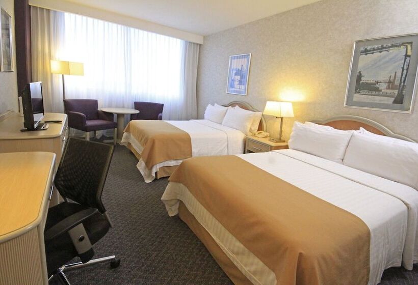 クラブルーム, Holiday Inn Monterrey Parque Fundidora, An Ihg