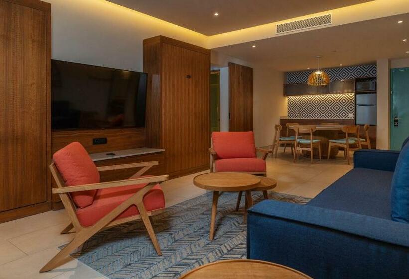 Suite cu Vedere la Mare, Hilton Cancun Mar Caribe