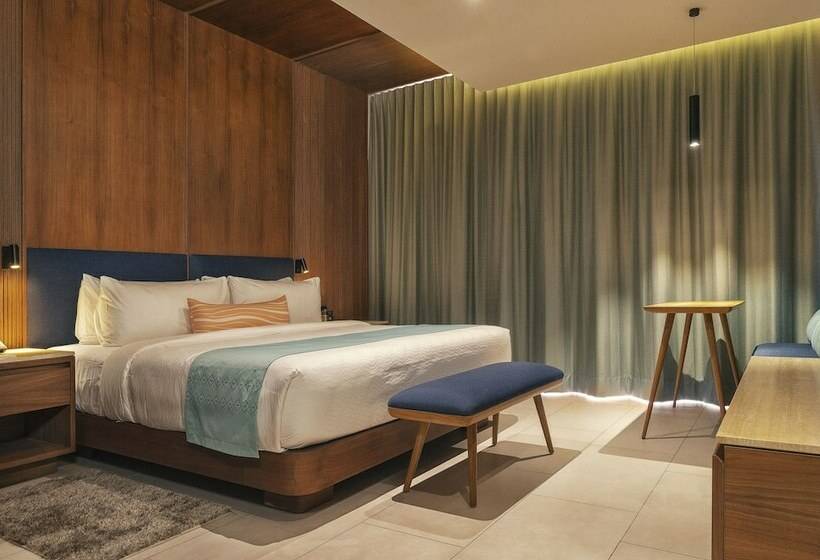 Suite cu Vedere la Mare, Hilton Cancun Mar Caribe