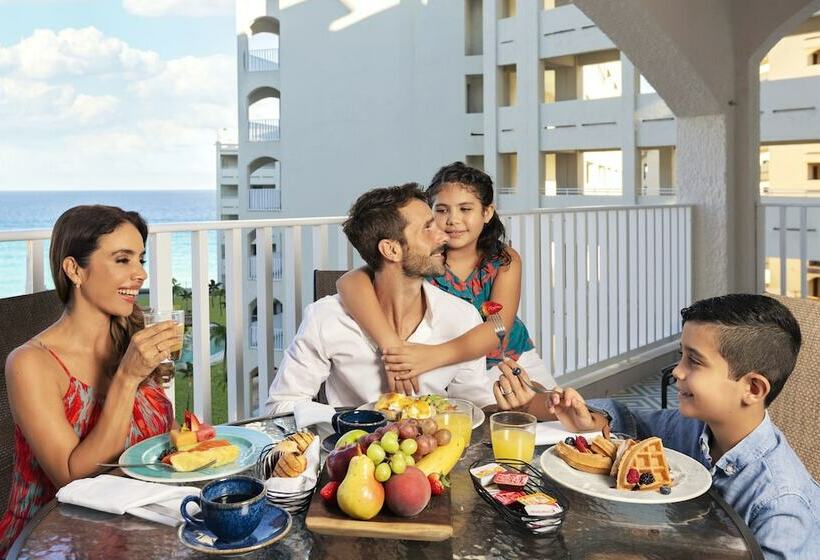 Suite cu Vedere la Mare, Hilton Cancun Mar Caribe
