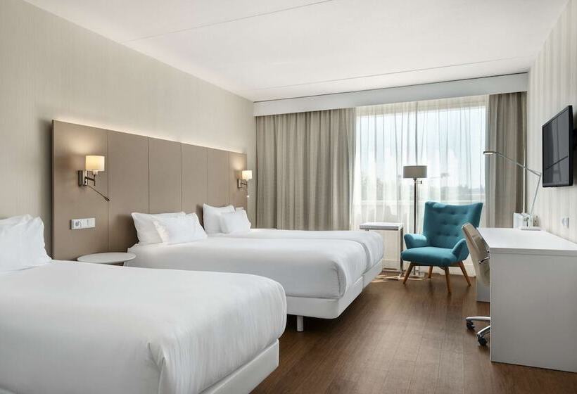 اتاق سوپریور, NH Amsterdam Schiphol Airport