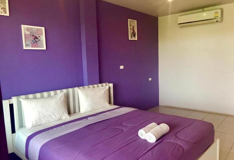 اتاق استاندارد, Baan Suan Rojjana